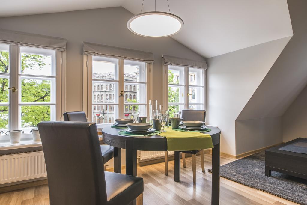 Colonel Suites & Apartments Ryga Zewnętrze zdjęcie